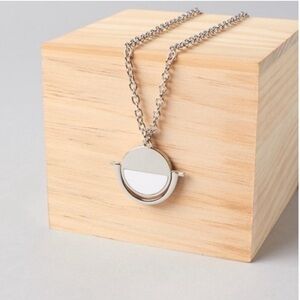BaubleBar Snowfall Swinging Disc Pendant
Necklace